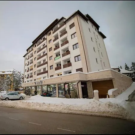 Stek Hills Apartman *