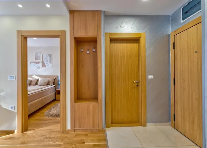 Stek Hills 아파트 *