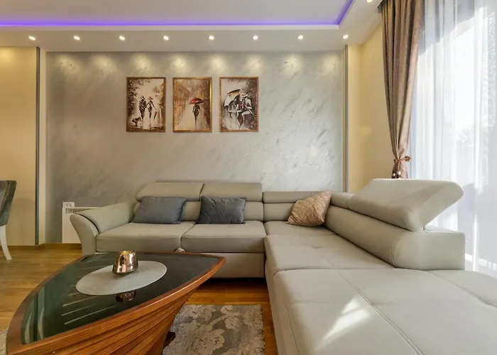 Stek Hills 아파트 즐라티보